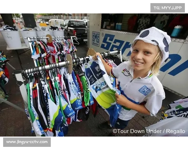环澳赛车队技师透露轮胎选择考量，25毫米后胎为通过UCI间距规则